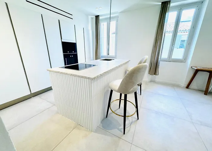 Hypercentre Apartament Saint-Tropez